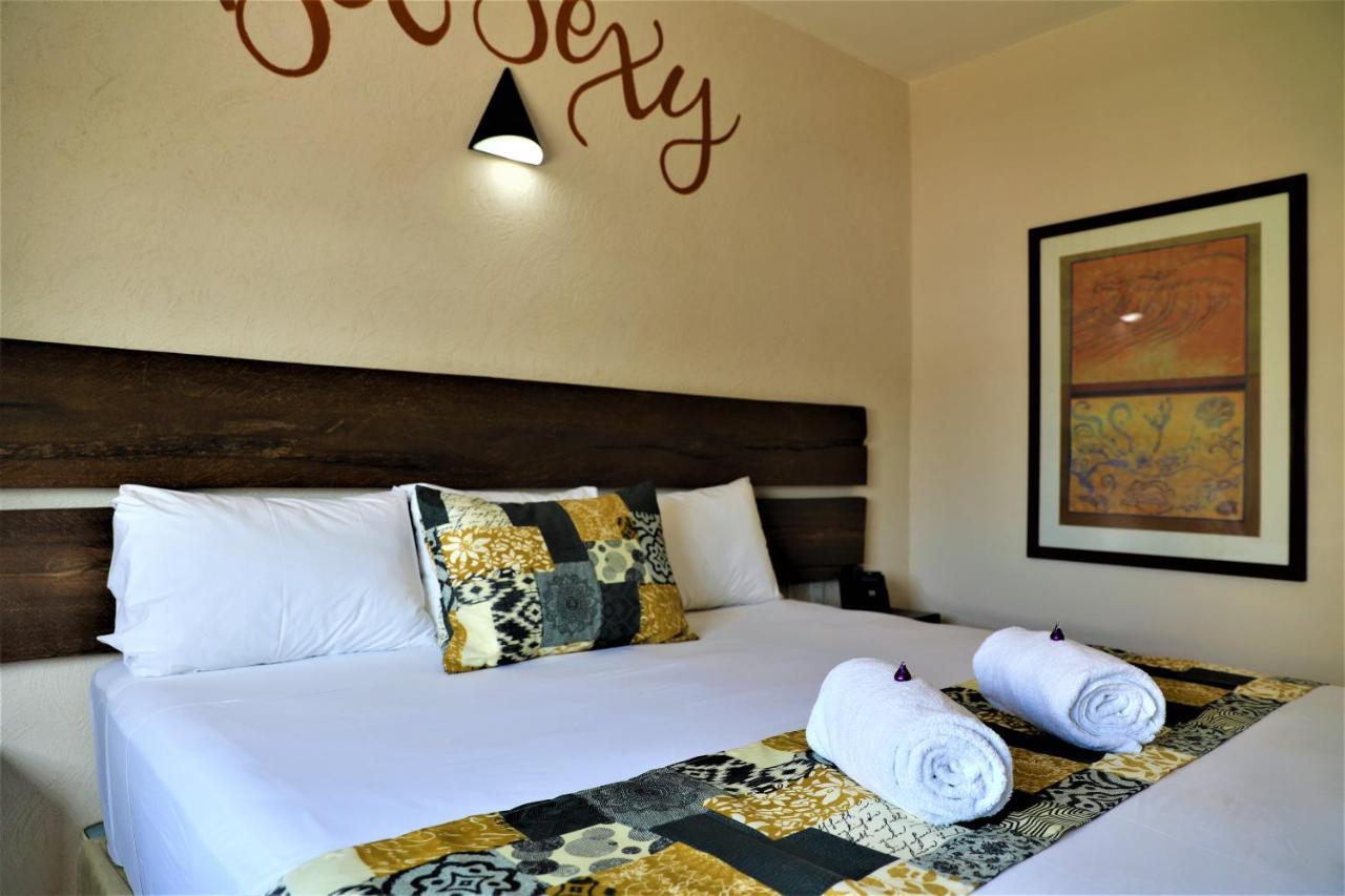 Hotel 12 Bees By Kavia Playa del Carmen Exterior foto